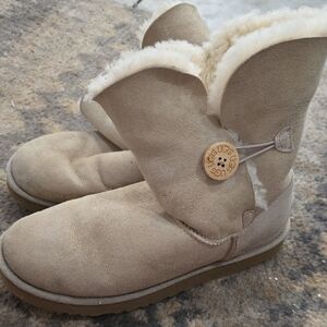 UGG Women's Tan Winter Boots